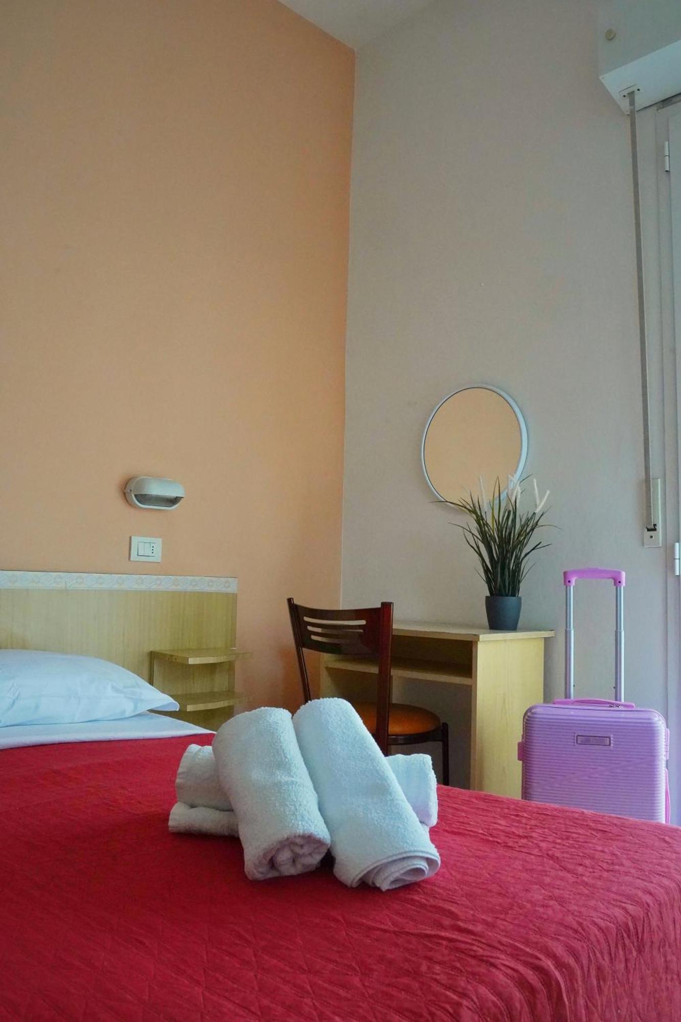 Hotel Malibu Mare Ρίμινι Εξωτερικό φωτογραφία