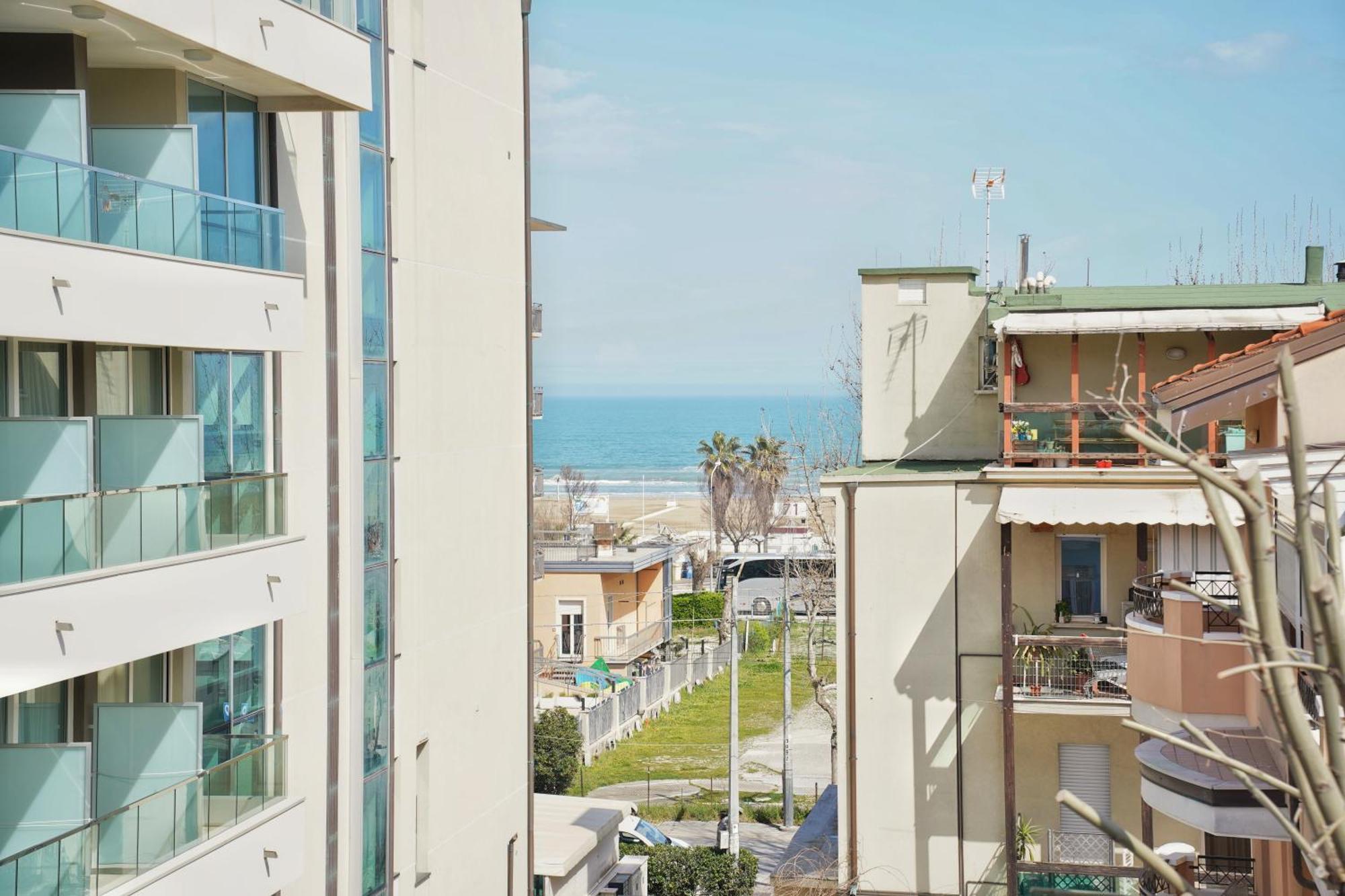 Hotel Malibu Mare Ρίμινι Εξωτερικό φωτογραφία
