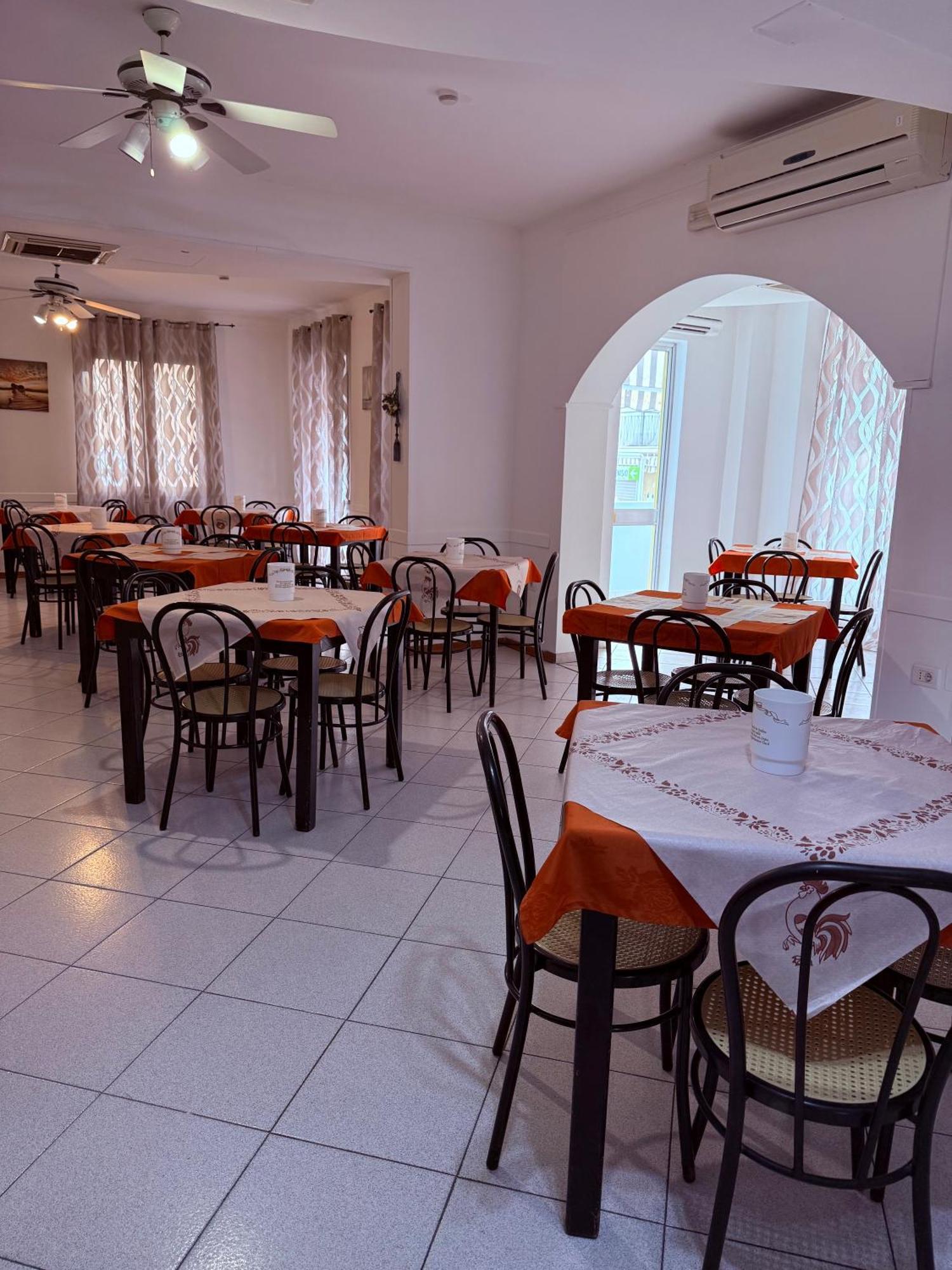 Hotel Malibu Mare Ρίμινι Εξωτερικό φωτογραφία