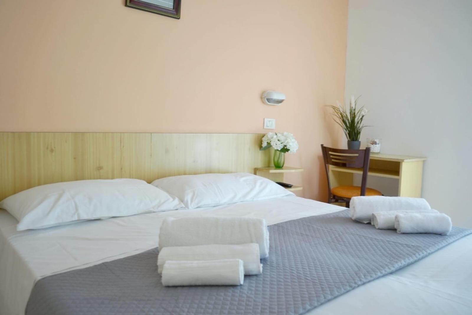 Hotel Malibu Mare Ρίμινι Εξωτερικό φωτογραφία