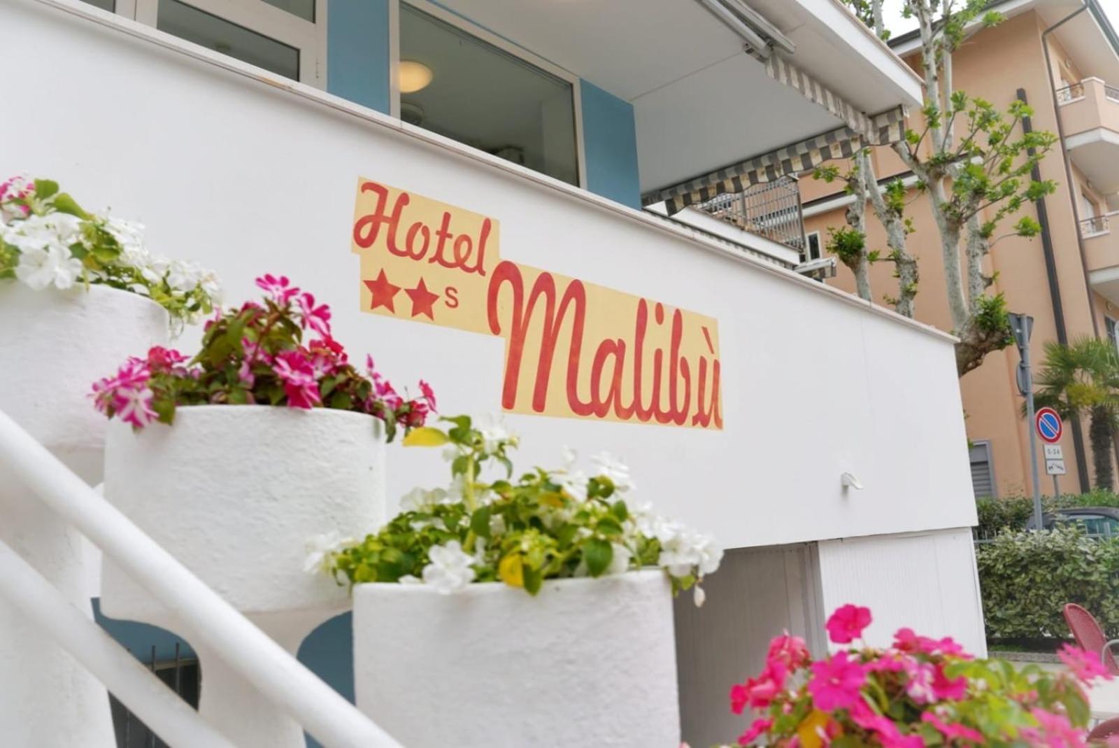 Hotel Malibu Mare Ρίμινι Εξωτερικό φωτογραφία